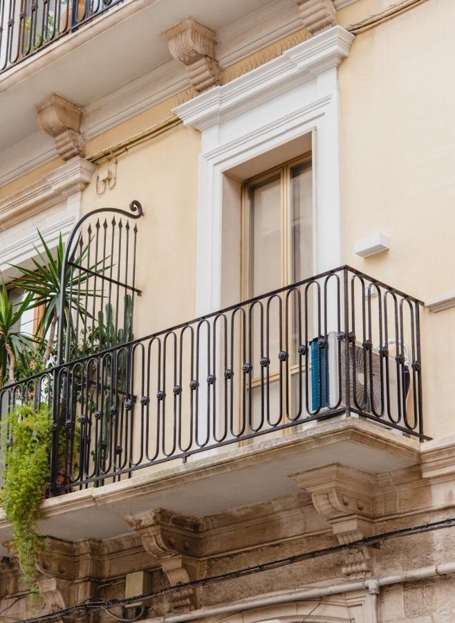 Palazzo Le Travi Bari Exterior foto